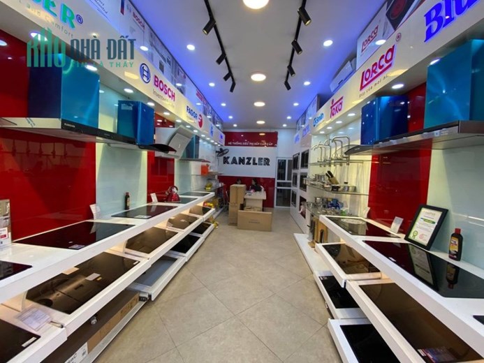Bán Nhà Mặt Phố Hoàng Quốc Việt, 92m2, 6 tầng, giá chỉ 37 tỷ vỉa hè đá bóng 2 thoáng kinh doanh