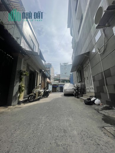 Bán nhà hẻm 5 mét Bùi Đình Túy. Ngang 4m, sổ nở hậu