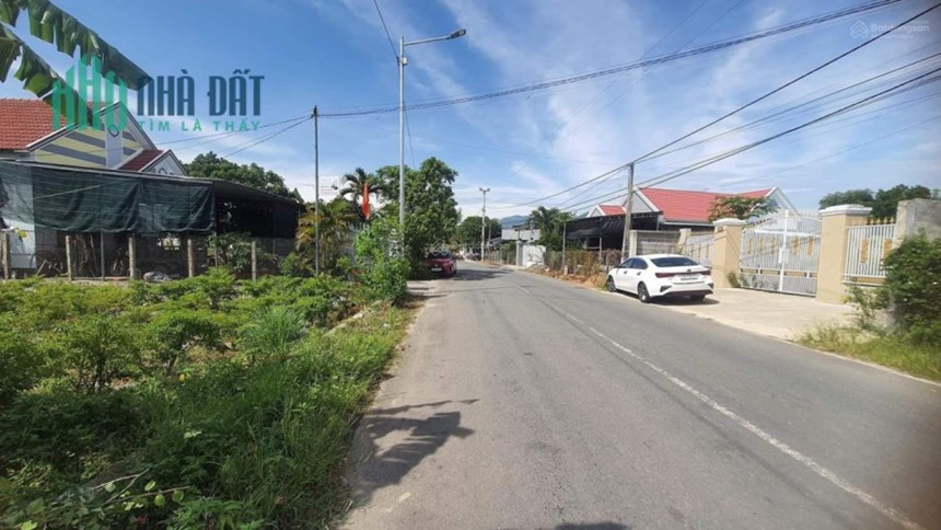 CHÍNH CHỦ RAO BÁN NHÀ VÀ ĐẤT TRONG KHU CÔNG NGHIỆP. GIÁ BÁN 1 TỶ HAI