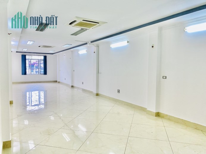 Hàng HOT NGUYÊN CĂN Nguyễn Khang, 80m2 thông sàn x 7 tầng, Giá 70tr/tháng