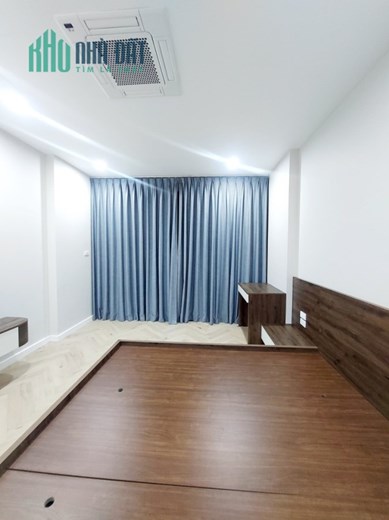 Hiếm! Bán nhà Phạm Ngọc Thạch 48m2 3 tầng, ngõ thông tứ tung, chỉ 4,15 tỷ, lh 0966037496