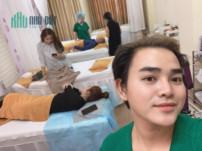 MỞ THẪM MỸ LỚN HƠN NÊN CẦN SANG NHƯỢNG THẪM MỸ TẠI MẶT TIỀN QUẬN TÂN PHÚ [ HCM]