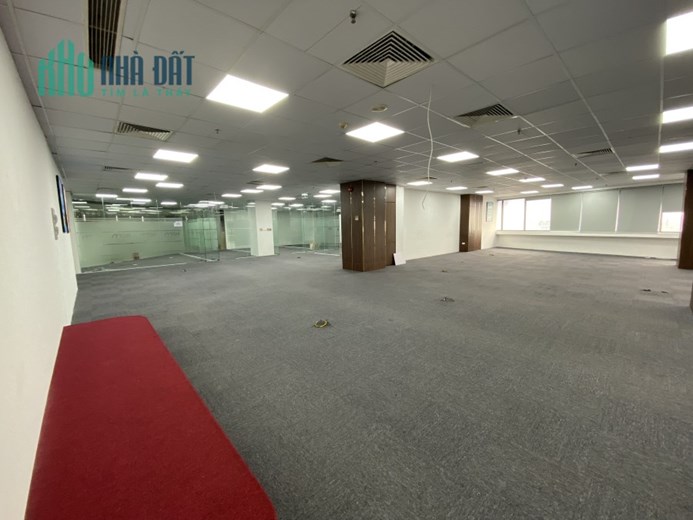 Cho thuê văn phòng tòa Việt Tower, view góc đẹp số 1 Thái Hà, Đống Đa, DT 150m2, 500m2, 1000m2