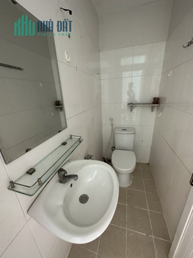 Nhà bán Quận 6 cạnh chợ Phú Lâm – Chỉ nhỉnh 3 có nhà tiện ích bao vây sung quanh dày đặc khu trung