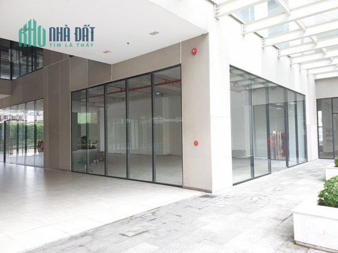 Cho thuê shophouse căn hộ De Capella Quận 2, giá thỏa thuận