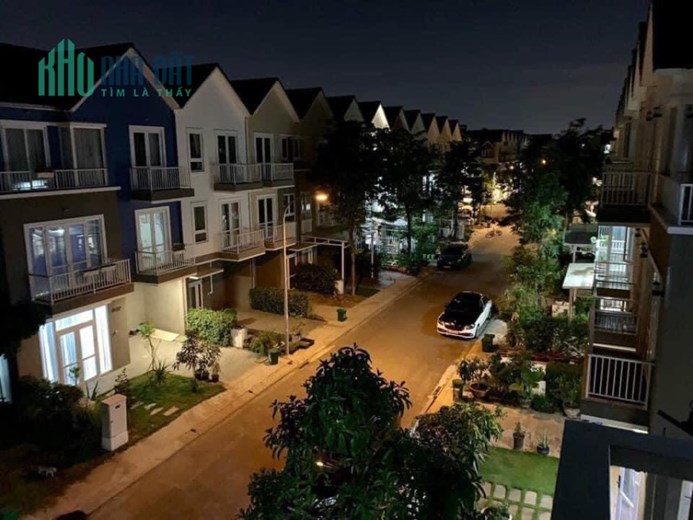 BIỆT THỰ ĐẸP - GIÁ TỐT – CHÍNH CHỦ Cần Bán Biệt Thự Tại Khu Compound Dự Án Villa Park