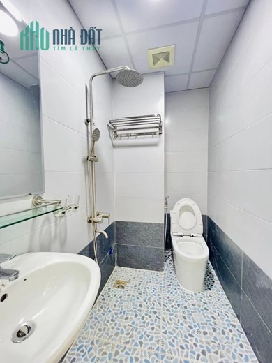 VÀO VIỆC !!! VIP Chung cư Nguyễn Cơ Thạch, 80m2  Ngót 3 Tỷ siêu rộng rãi