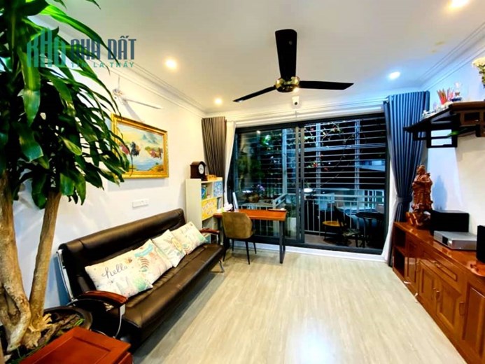 Bán gấp 50m2x5T Giảng Võ, Đống Đa kinh doanh, ô tô chỉ 5,5 Tỷ.