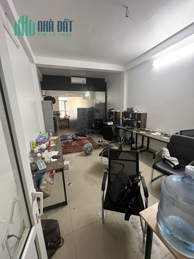 Cần nhượng lại nhà 4 tầng ở Thái Hà. - Ngõ rộng oto đi vào thoải mái - Nhà rộng 55m x 4 tầng x 4 vệ