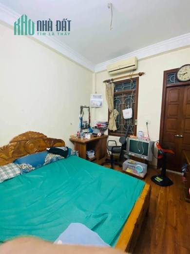 Bán nhà để ở, Tân Mai, Trương Định, Hoàng Mai, 5 tầng, 3 ngủ, giá 3,1 tỷ