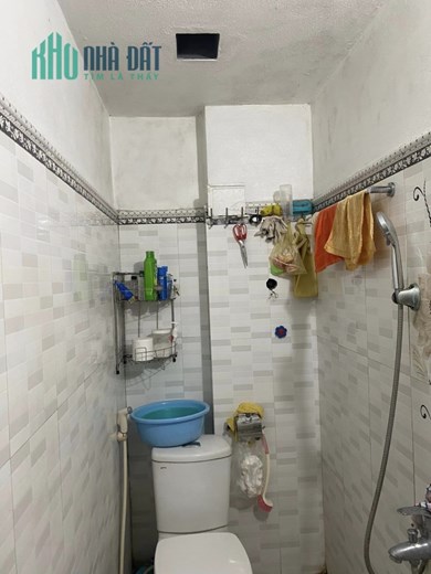 Nhà Phố Tiện Nghi, Gần Trường và Chợ tại Ba Đình