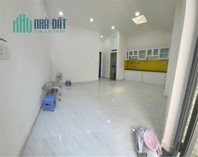 SIÊU PHẨM NGUYỄN TRỌNG TUYỂN - HXH - SÁT MẶT TIỀN - SỔ ĐẸP VUÔNG VỨC. 5.65 TỶ