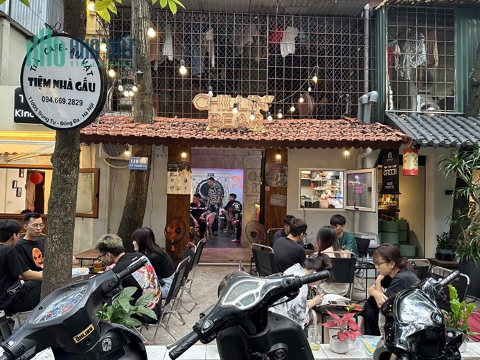 SANG NHƯỢNG QUÁN CAFE FULL ĐỒ NGAY ĐẶNG VĂN NGỮ, ĐỐNG ĐA, HÀ NỘI