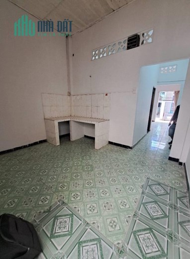 Nhỉnh 2 tỷ,Bán nhanh chốt liền  nhà ngay chợ Bà Điểm, Hocmon