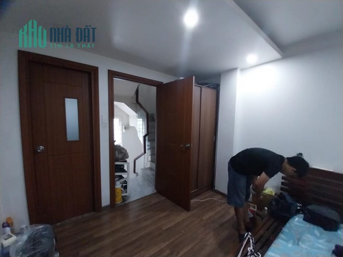 NHÀ 2 MẶT TIỀN , KHÔNG LỘ GIỚI - ĐƯỜNG TRƯỜNG SA - QUẬN 3 - GIÁ CHỈ 8 TỶ
