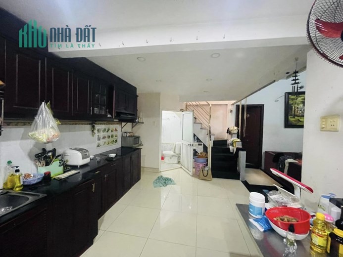 CHỈ 70TR/M2 - GIÁ ĐẦU TƯ - NGANG 8M - CÓ THỂ TÁCH 2 CĂN - SÁT MẶT TIỀN ĐƯỜNG - BÁN ĐẤT TẶNG NHÀ