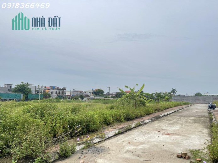 Cần bán gấp 3 lô đất ven thành phố giá 5,9 tr/m2 với hơn 700 tr dt125m2