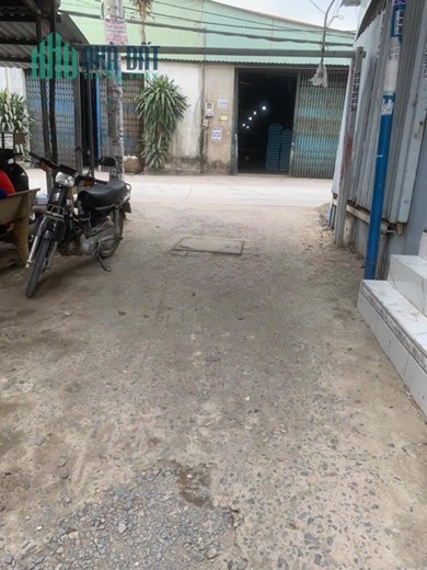 Bình Chánh - Nhà Chính chủ Đường Cây Cám, Giá : 1 tỷ 700 tr ( TL ) , Tel : 0368601020