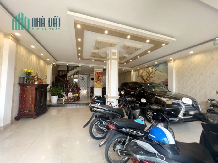 Bán biệt thự 3 lầu 8x20m mặt tiền đường Trần Thị Ngôi Cao Lỗ P4 Q8