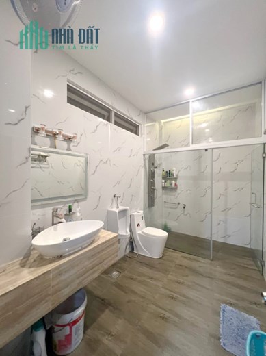 Bán biệt thự 3 lầu 8x20m mặt tiền đường Trần Thị Ngôi Cao Lỗ P4 Q8