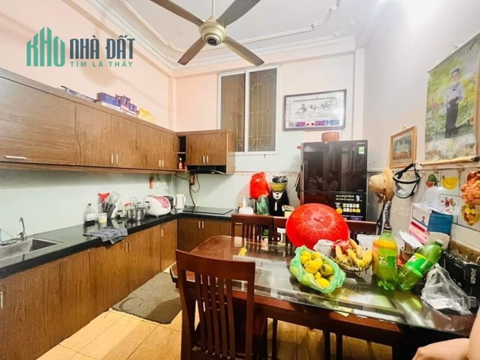 SIÊU RẺ - FULL NỘI THẤT NHỈNH 4 TỶ! BÁN NHÀ TRƯỜNG CHINH –TX,41.3M2*4T, NGÕ BA GÁC TRÁNH.