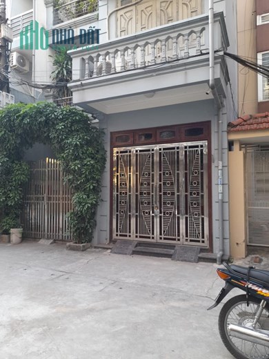 Nhà Phân Lô Thoáng Mát, Ô Tô Tránh tại Tây Hồ