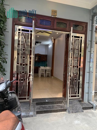 Nhà Phân Lô Thoáng Mát, Ô Tô Tránh tại Tây Hồ