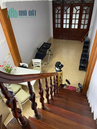 Nhà Phân Lô Thoáng Mát, Ô Tô Tránh tại Tây Hồ