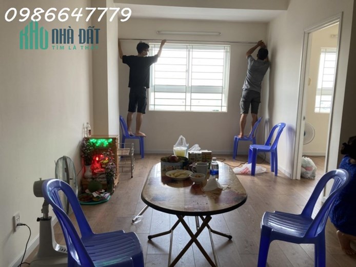 Cho thuê căn hộ 2PN tại Bình Tân, chung cư 35 Hồ Học Lãm, DT 50m2 5,5triệu/tháng.
