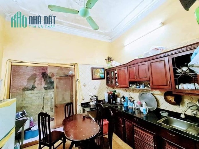 CHÍNH CHỦ BÁN GẤP NHÀ TRƯỜNG CHINH – TX, 49,3M2*4T, NGÕ BA GÁC TRÁNH, GIÁ 5.3 TỶ CÓ TL.