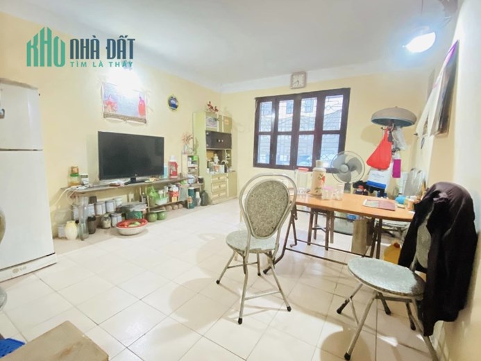 BÁN ĐẤT VÕ CHÍ CÔNG GẦN HỒ TÂY 75M2 MT 6M Ô TÔ TRÁNH 2 THOÁNG