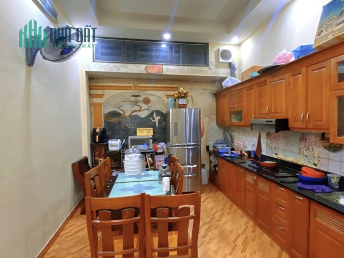 2 THOÁNG CỰC RẺ! BÁN NHÀ TRƯỜNG CHINH – TX, 45.7M2*4T, Ô TÔ QUA NHÀ, GIÁ 5.75 TỶ CÓ TL.