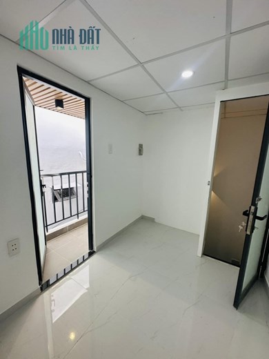 Bán nhà 3 tầng đẹp Âu Cơ, Tân Phú, DTSD 31m2, chỉ 1.58 tỷ TL
