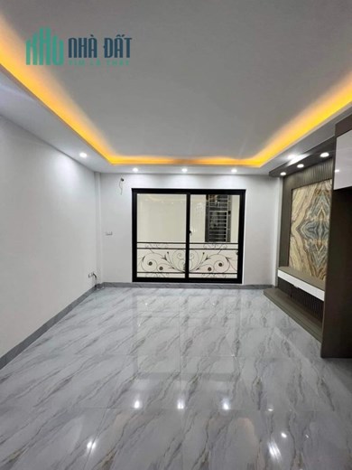 BÁN NHÀ XUÂN LA-gần  Ô TÔ-nhà mới ở ngay ,gần bãi oto 45M 5 TẦNG 4,3 TỶ