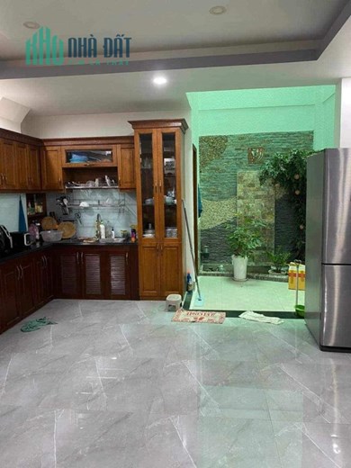 GÒ VẤP - NHÀ MẶT PHỐ TRẦN BÁ GIAO - MẶT TIỀN KINH DOANH - NỘI THẬT SỊN SÒ CHỈ VIỆC XÁCH VALI VÀO Ở.