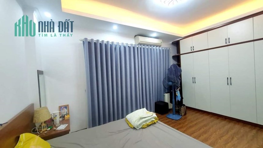 Bán nhà phố Xuân Đỉnh- 42m x 6T- MT 4.2m-giá 7 tỷ