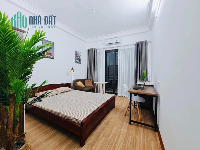 Cực hiếm! Nhà 5 tầng, 42m2 phố Khương Hạ, ô tô tránh, vào nhà – 8 tỷ 150tr