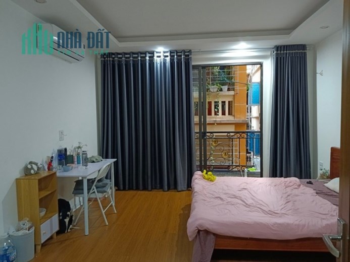 Gấp bán nhà Khương Đình 32m 4 tầng 4 ngủ ba bước ra ô tô trước nhà cực thoáng ở ngay nhỉnh 3 tỷ lh