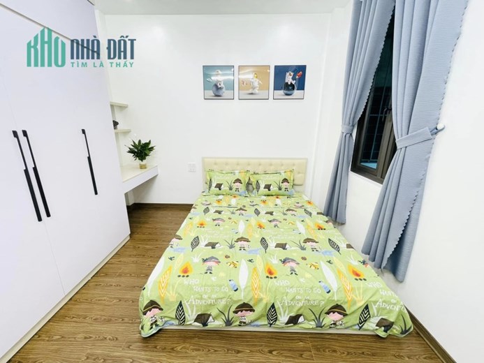 BÁN GẤP MINH KHAI, TT HAI BÀ TRƯNG, Ô TÔ CÁCH 20M, TẶNG NỘI THẤT, NHÀ ĐẸP Ở LUÔN NHỈNH 3 TỶ