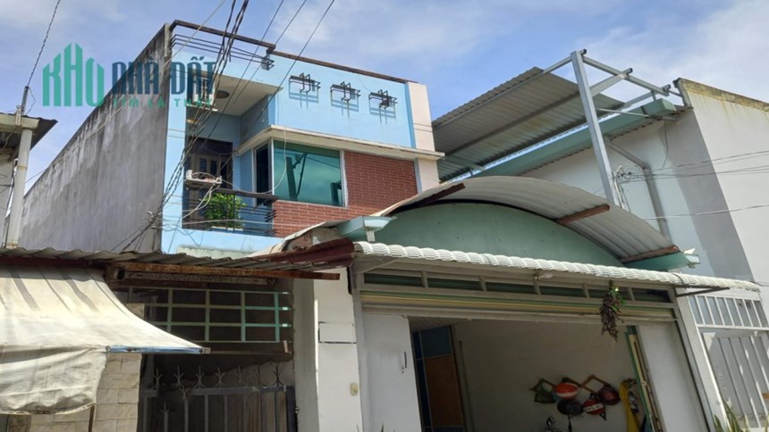 Bán nhà V.Lài Phường An phú đông QUẬN 12, vuông đẹp dài 30m, Đường 4m, giá chỉ 8 tỷ