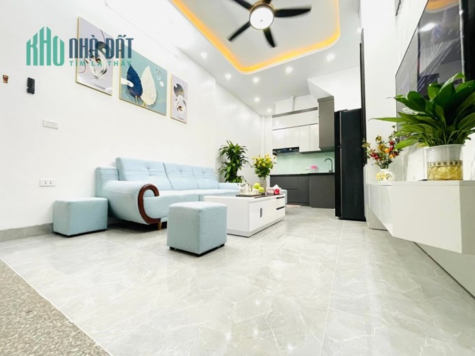 CẦN BÁN NHÀ TẠI PHỐ ĐẠI LA, HAI BÀ TRƯNG 35M 5 TẦNG NHỈNH 3 TỶ, NHÀ MỚI, TRUNG Tâm