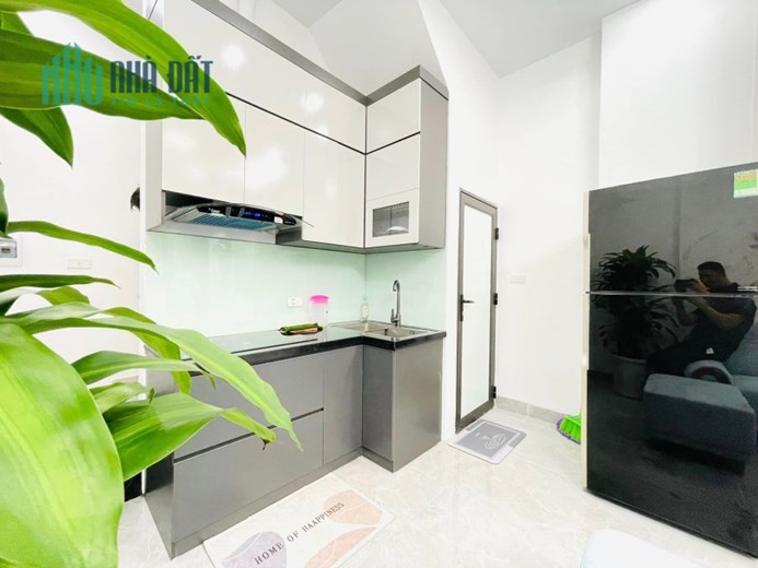 CẦN BÁN NHÀ TẠI PHỐ ĐẠI LA, HAI BÀ TRƯNG 35M 5 TẦNG NHỈNH 3 TỶ, NHÀ MỚI, TRUNG Tâm