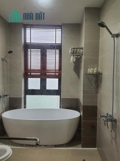 ++CHO THUÊ  VILLAS Ở KHU ĐÔ THỊ WEST LAKES GOLF - KHU DÂN CƯ TÂN MỸ - HUYỆN ĐỨC HÒA - LONG AN