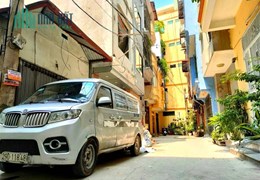 Bán nhà phố Đỗ Quang, Cầu Giấy, 50m2, 5 tầng, phân lô, ô tô tránh, 2 mặt thoáng, giá 13.8 tỷ