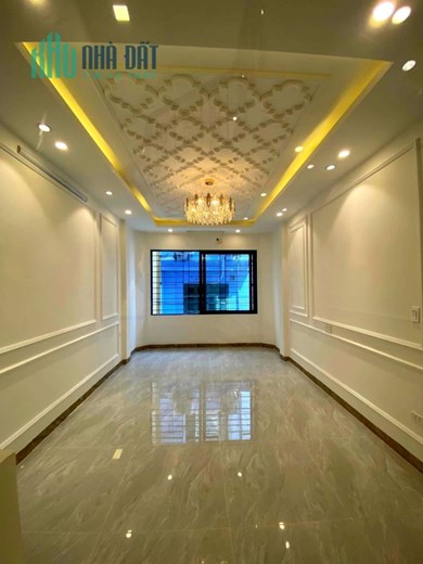 Bán nhà phố Đỗ Quang, Cầu Giấy, 50m2, 5 tầng, phân lô, ô tô tránh, 2 mặt thoáng, giá 13.8 tỷ