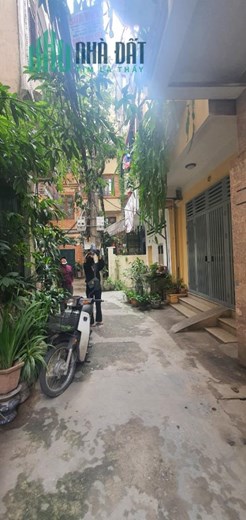 Bán nhà 4 tầng mặt ngõ Kim Mã, Ba Đình, thiết kế 3 phòng ngủ