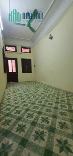 Bán nhà 4 tầng mặt ngõ Kim Mã, Ba Đình, thiết kế 3 phòng ngủ