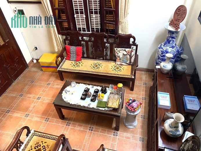 Bán nhà 4 tầng trên phố Kim Mã, quận Ba Đình