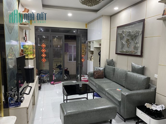 Bán nhà 4 tầng đẹp ngõ rộng thoáng gần phố tại Lương Thế Vinh