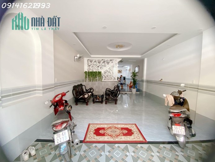 MẶT TIỀN HẺM THÔNG XE HƠI QUAY ĐẦU TÂN KIỂNG QUẬN 7